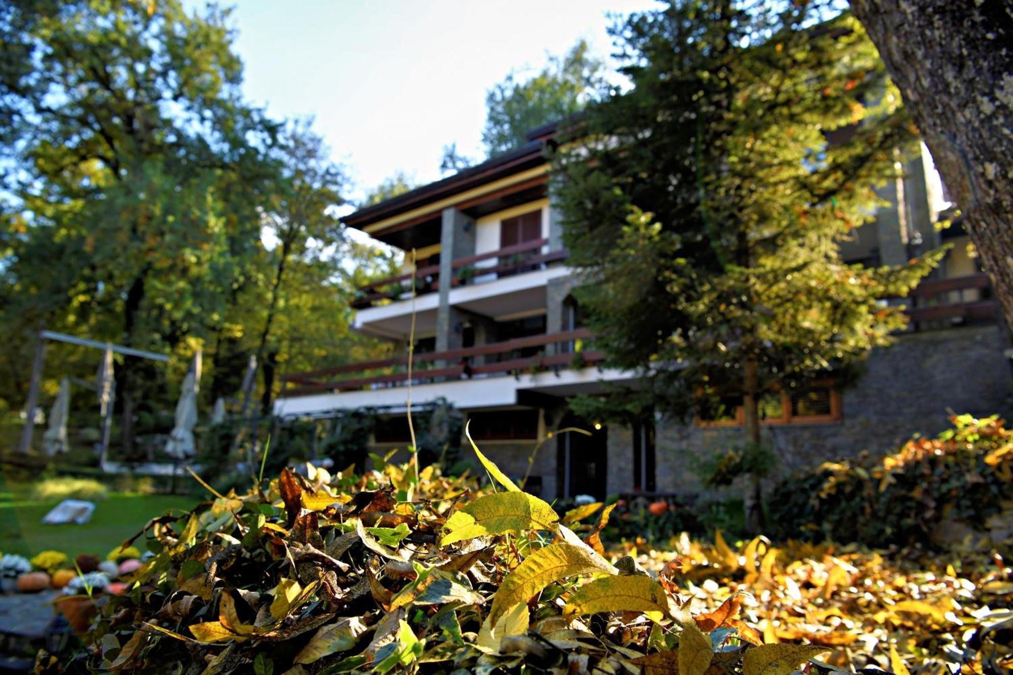 Hotel Restaurant Dreri Tirana Exterior foto